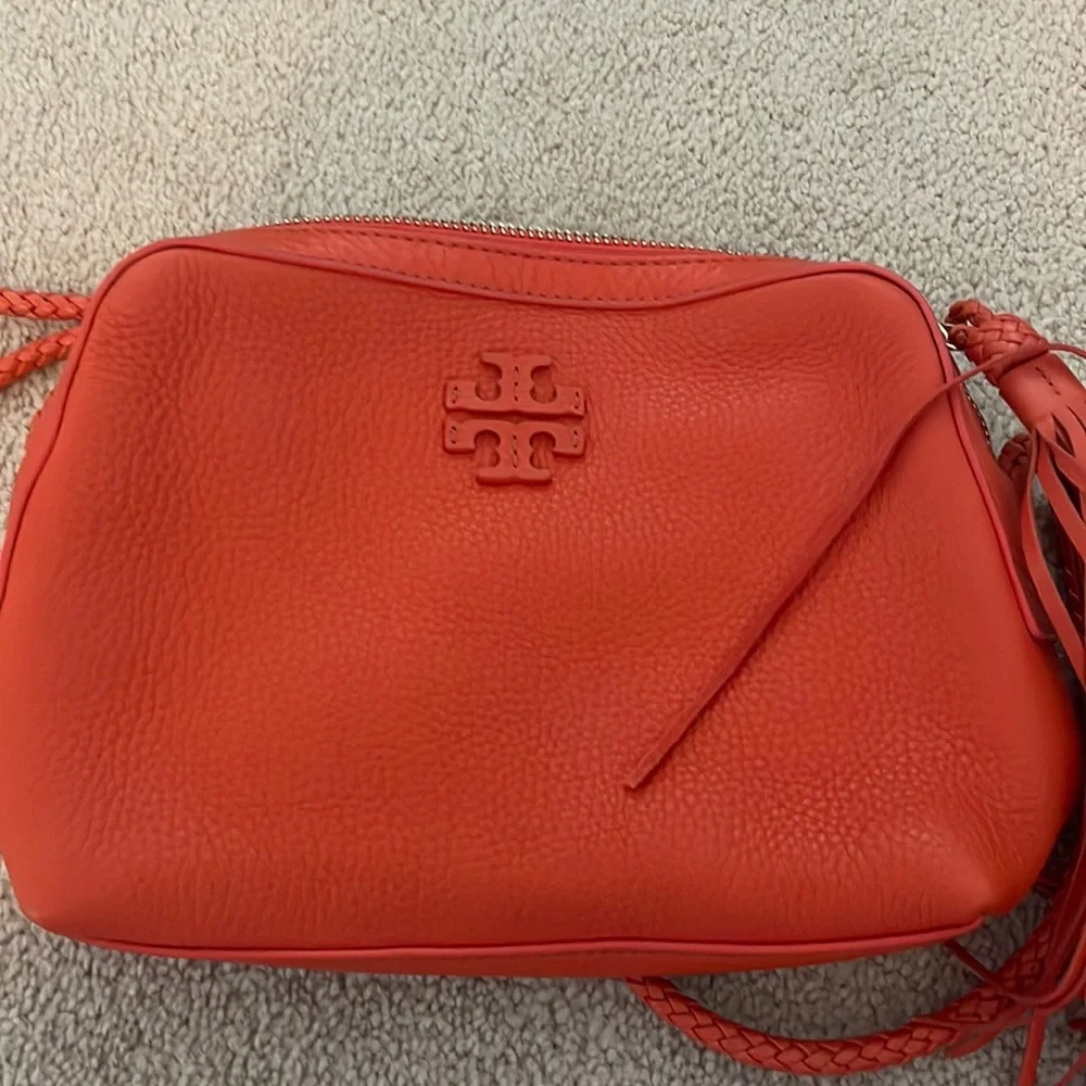 Tory Burch - Picture 2 of 5